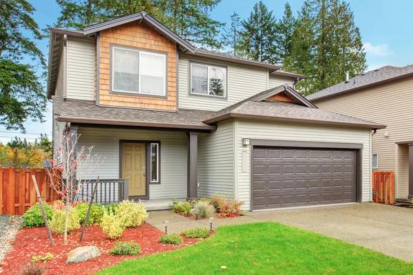 Garage Door Problems? Easy Troubleshooting Guide