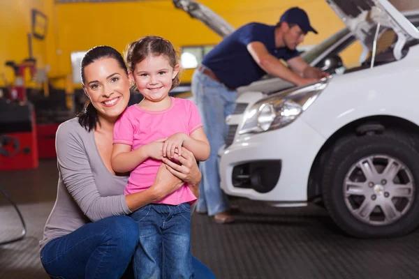 Common Car Problems Solved by Auto Repair Service Experts