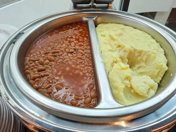 Food Warmer Display Solutions for Busy Food Service Areas