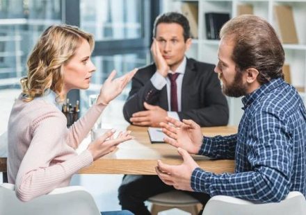 Choosing the Right Family Law Lawyer for Your Case