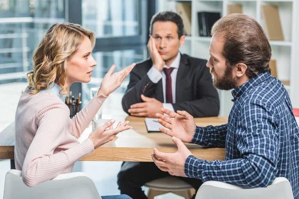 Choosing the Right Family Law Lawyer for Your Case