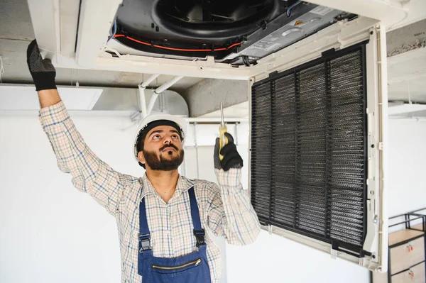 Reliable Air Conditioning Unit Maintenance Experts in Seattle, WA for Year-Round Comfort